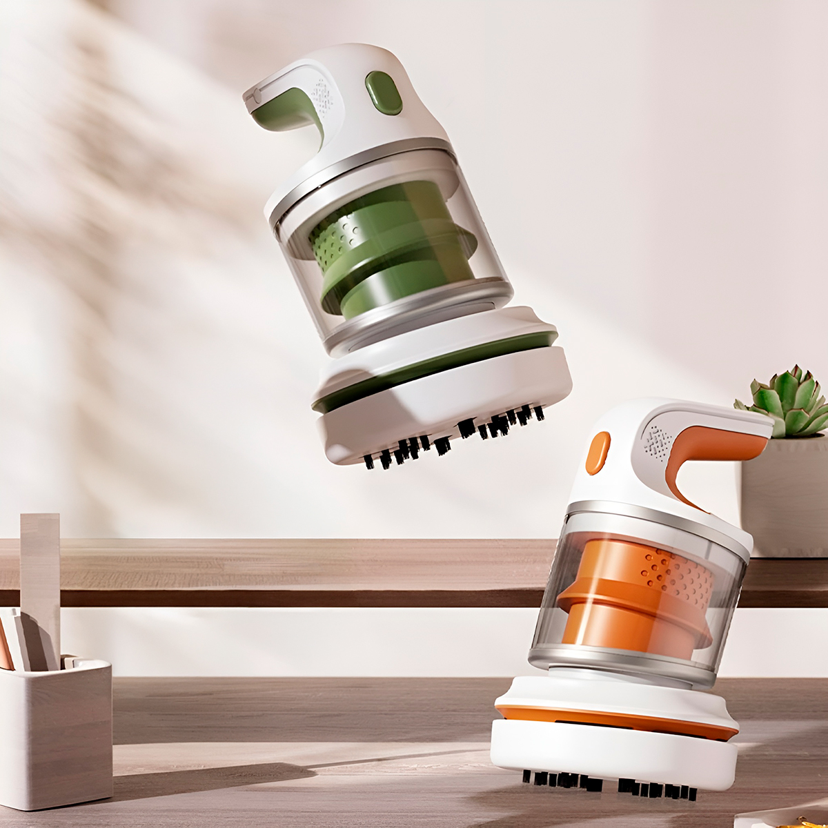 Mini Aspirador Portátil de Mão Recarregável Mesa Sofá Cor:Laranja - Imagem 4